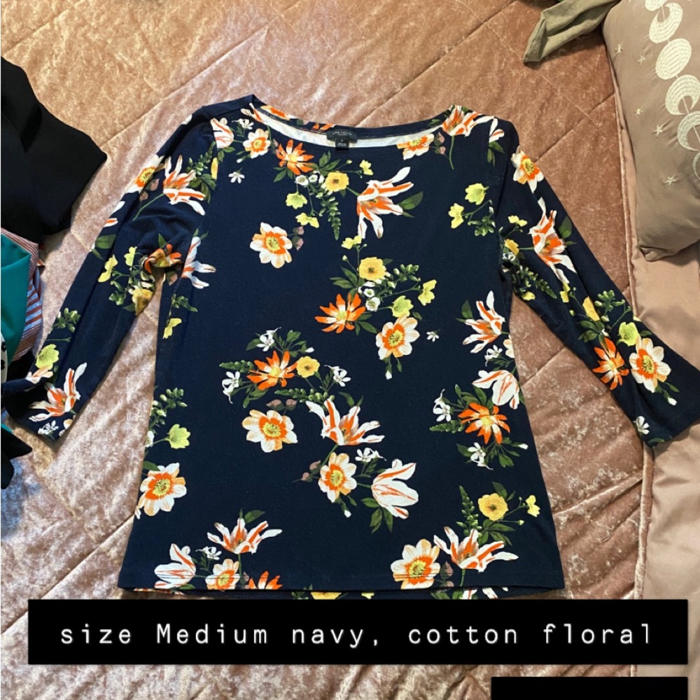 Cotton floral, 3/4 length top